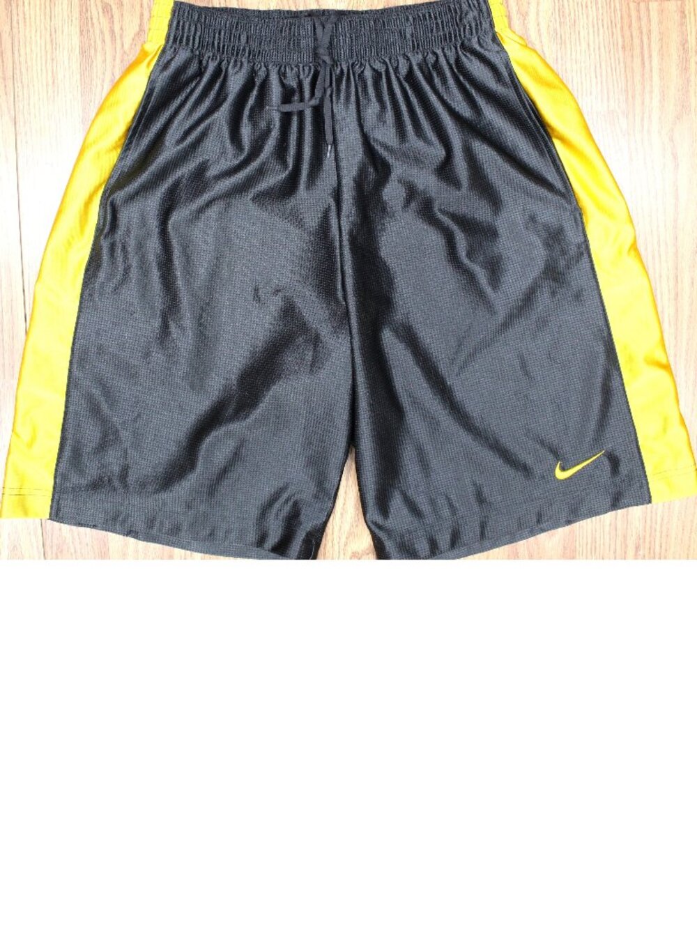 NIKE Mens POLYESTER ATHLETIC SHORTS GRAY & YELLOW SHINY Sz MEDIUM, M